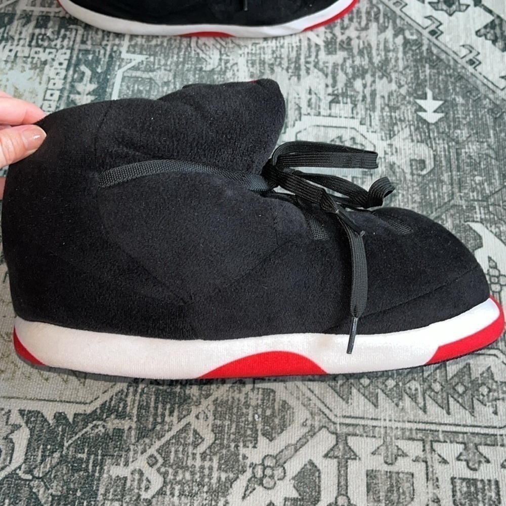 Banned Goods men’s J11 SNEAKER SLIPPERS One Size fits most - Picture 3 of 8